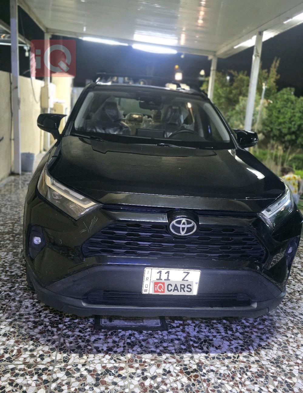 تۆیۆتا ڕاڤ 4